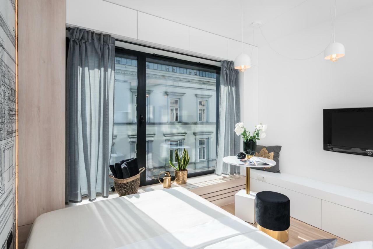 White Room Pilsudskiego 1 Krakau Exterior foto