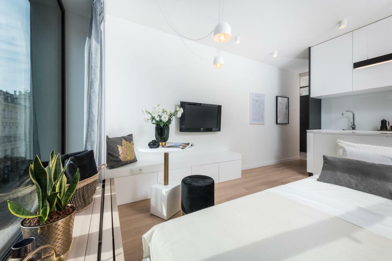 White Room Pilsudskiego 1 Krakau Exterior foto